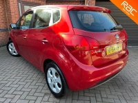 KIA VENGA